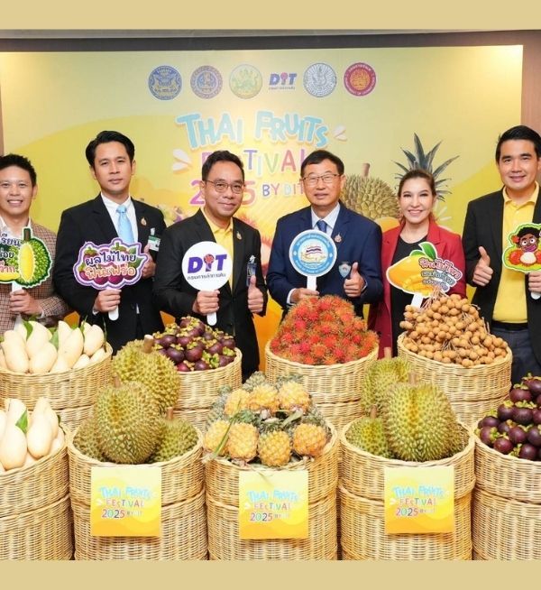 หอการค้าไทยร่วมกับรัฐบาลเปิดมาตรการจัดการผลไม้ 2568 เร่งรับซื้อผลผลิตกว่า 1 แสนตัน พร้อมผลักดันการส่งออกทุเรียนและผลไม้ไทยสู่ตลาดจีนและตลาดศักยภาพทั่วโลก อ่านเพิ่มเติม คลิก
