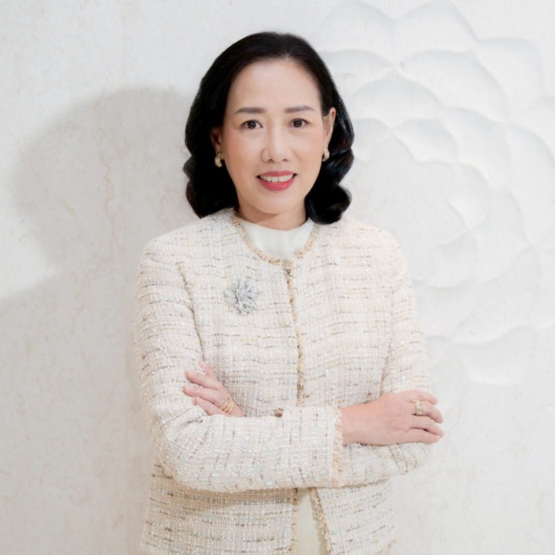 คุณจริยา จิราธิวัฒน์