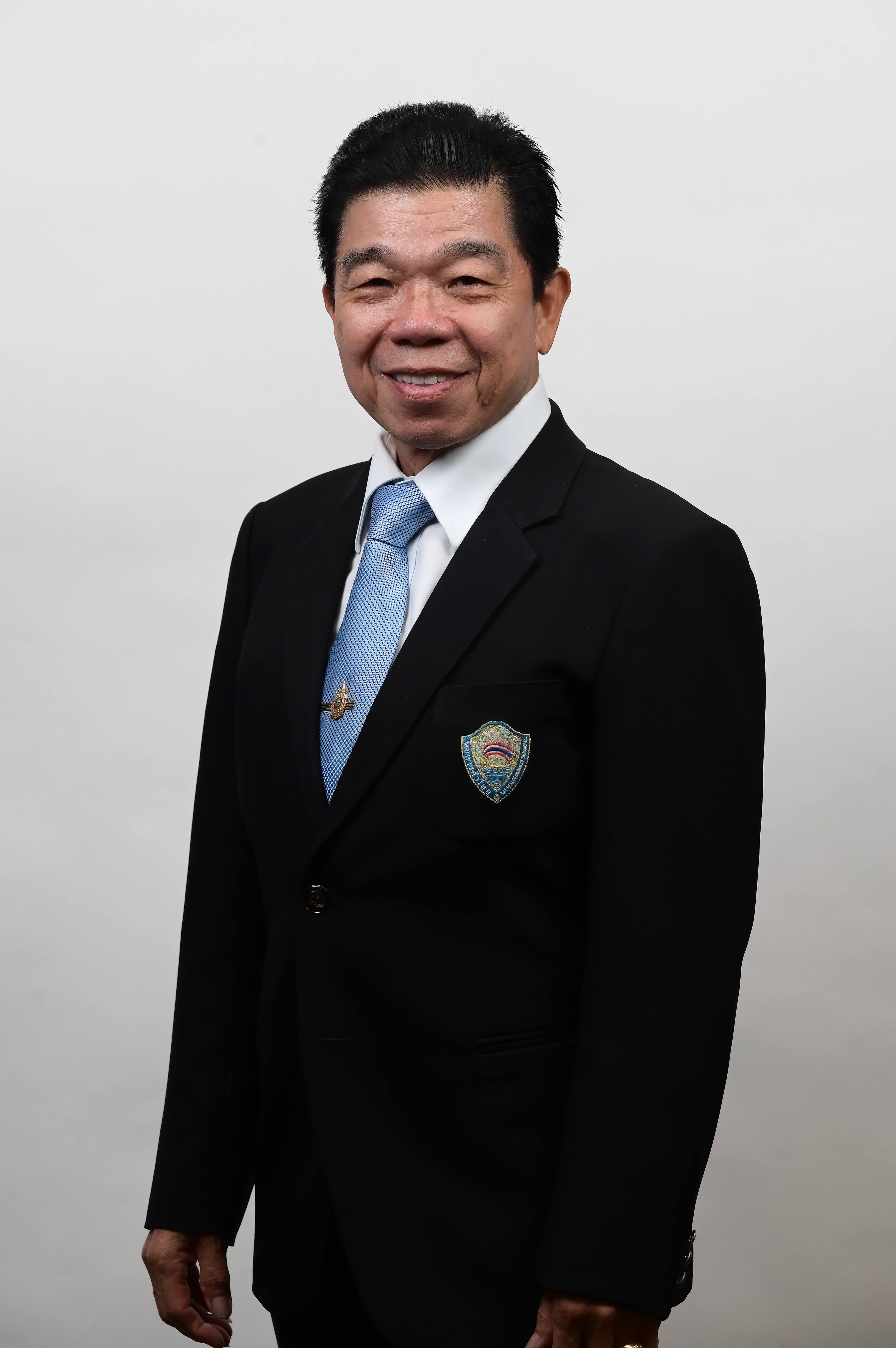 คุณวัฒนา  ธนาศักดิ์เจริญ